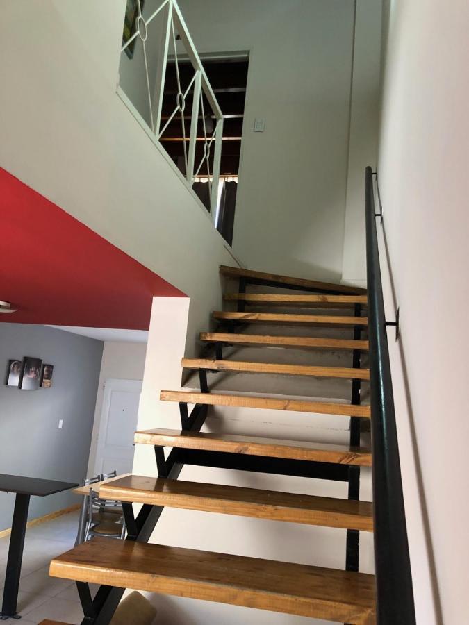 Excelente Duplex En Consorcio Privado C/ Cochera San Juan