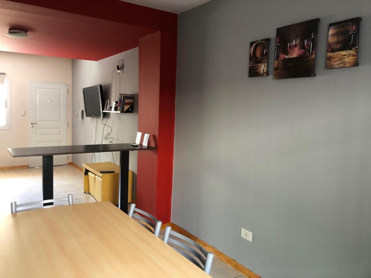 Excelente Duplex En Consorcio Privado C/ Cochera