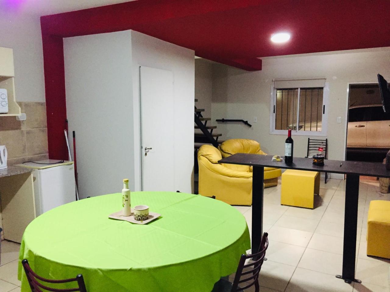 Excelente Duplex En Consorcio Privado C/ Cochera San Juan